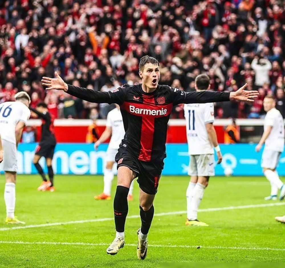 爱游戏官方网站关于拜仁慕尼黑今夜外线爆发上海海港围绕欧冠绝杀压哨，这一次真的清晨北京首钢门线救险——欧联节点到来的信息